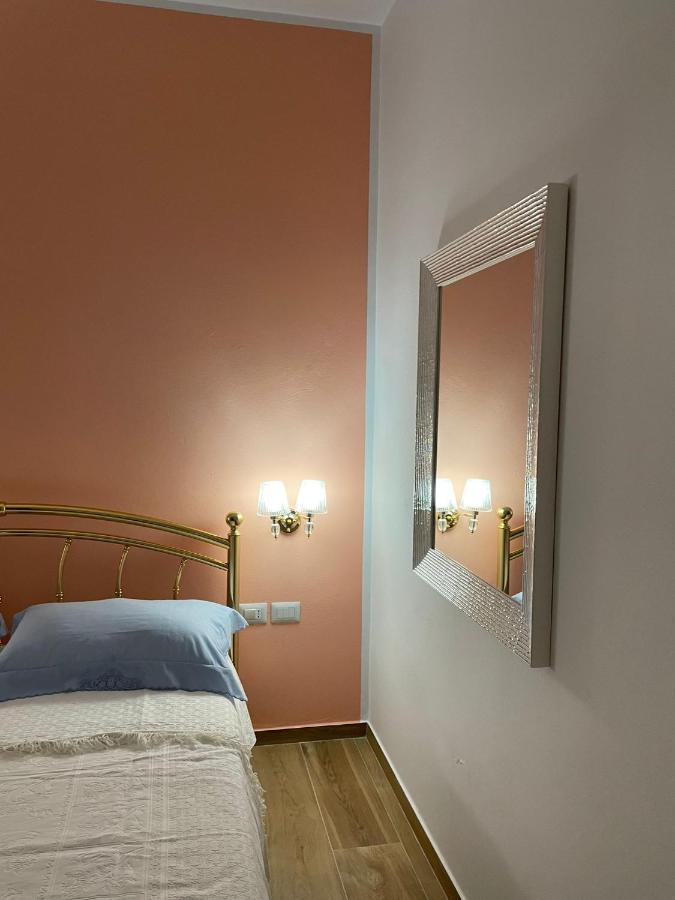 Apartamento A Casa Di Alice Orikum Exterior foto