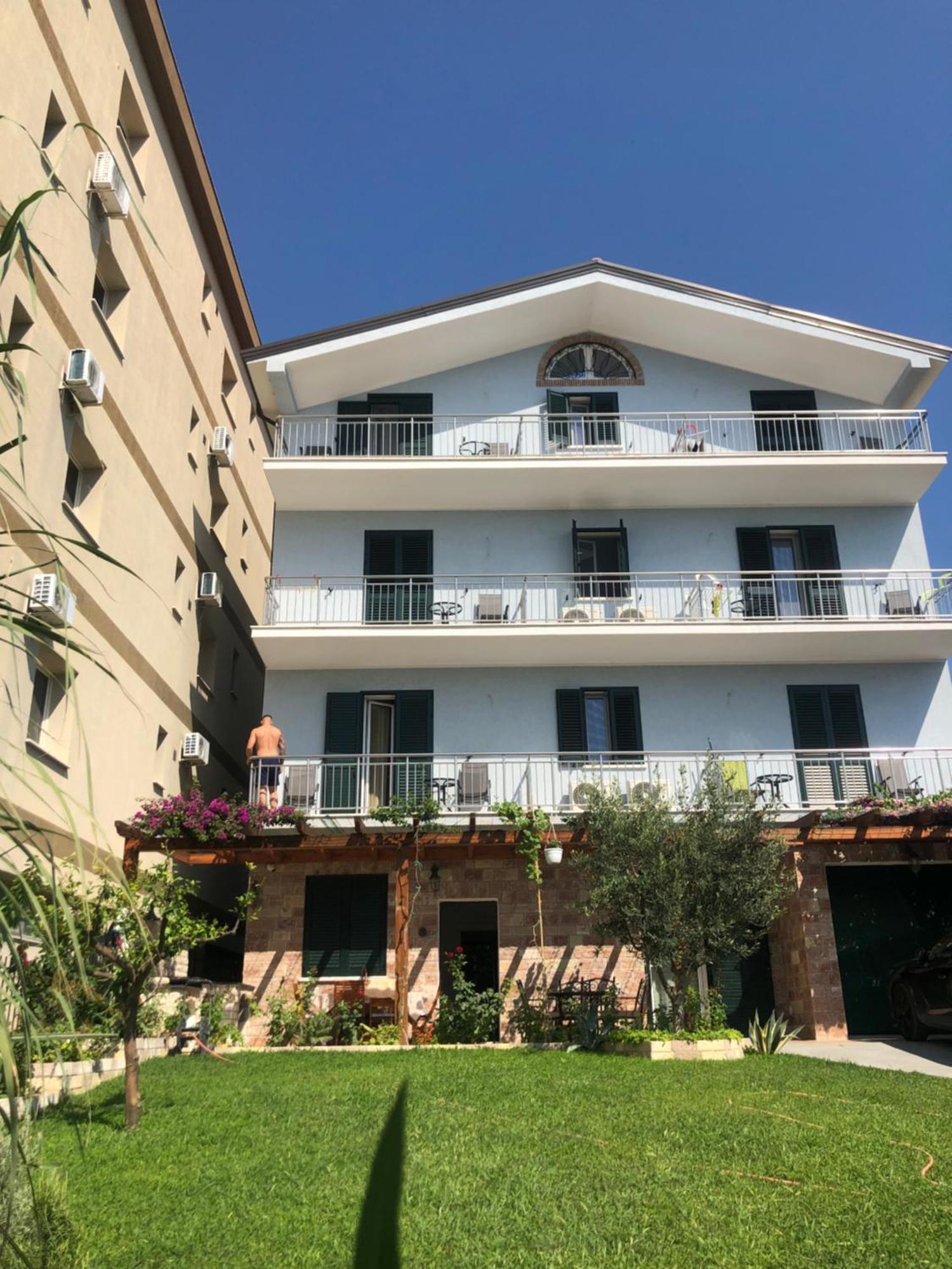 Apartamento A Casa Di Alice Orikum Exterior foto